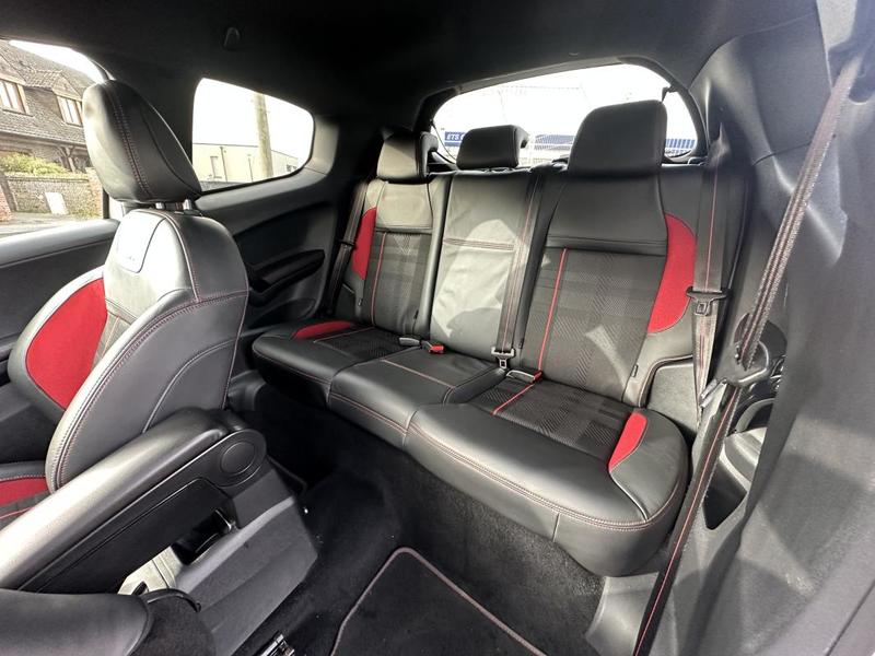 Peugeot 208 Gti 1.6 Thp 208cv Phase 2 CarPlay, Caméra de Recul