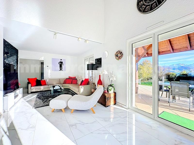 Maison - 177 m² - 5 pièces