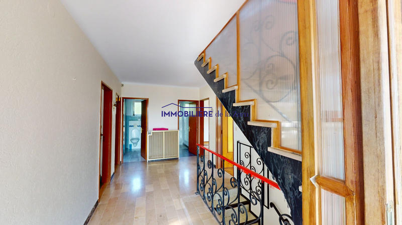 Maison - 186 m² - 5 pièces
