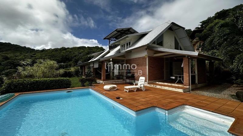 Villa - 160 m² - 5 pièces