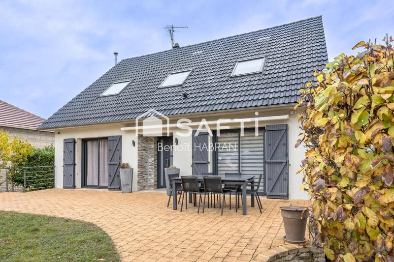 Maison - 140 m² - 7 pièces