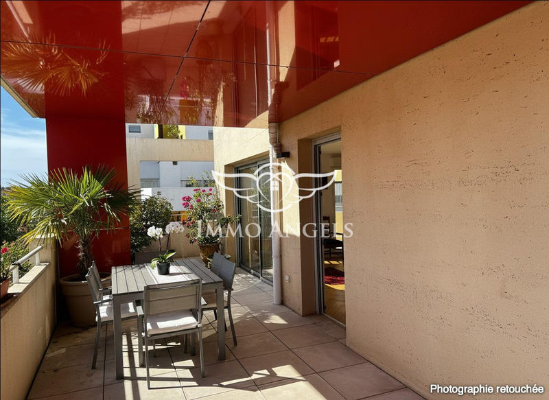 Appartement - 100 m² - 4 pièces