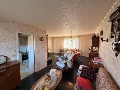 Maison - 74 m² - 4 pièces