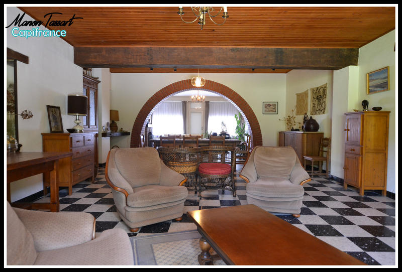 Maison - 236 m² - 5 pièces