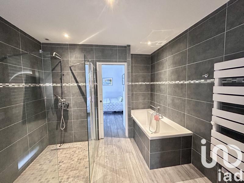 Maison de maîtres - 140 m² - 6 pièces