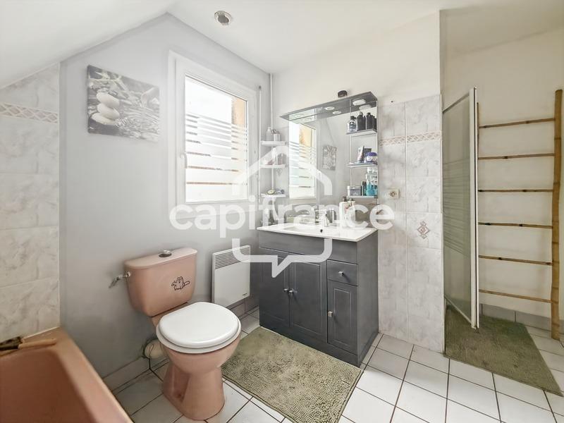 Maison - 95 m² - 4 pièces