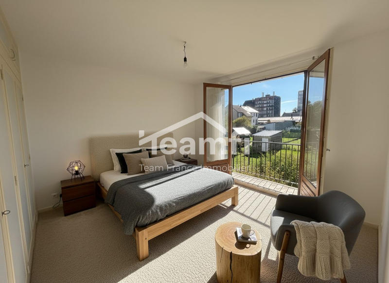 Maison - 86 m² - 4 pièces