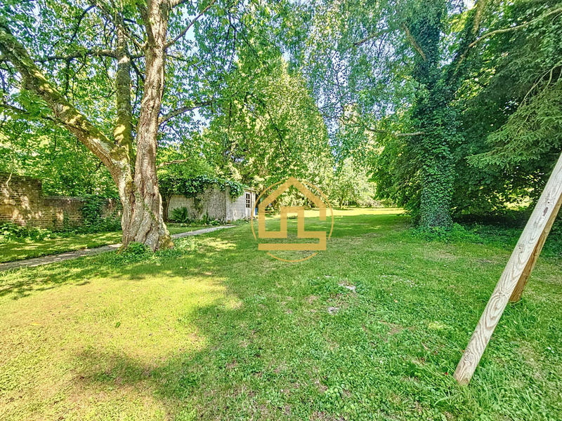 Maison - 212 m² - 7 pièces