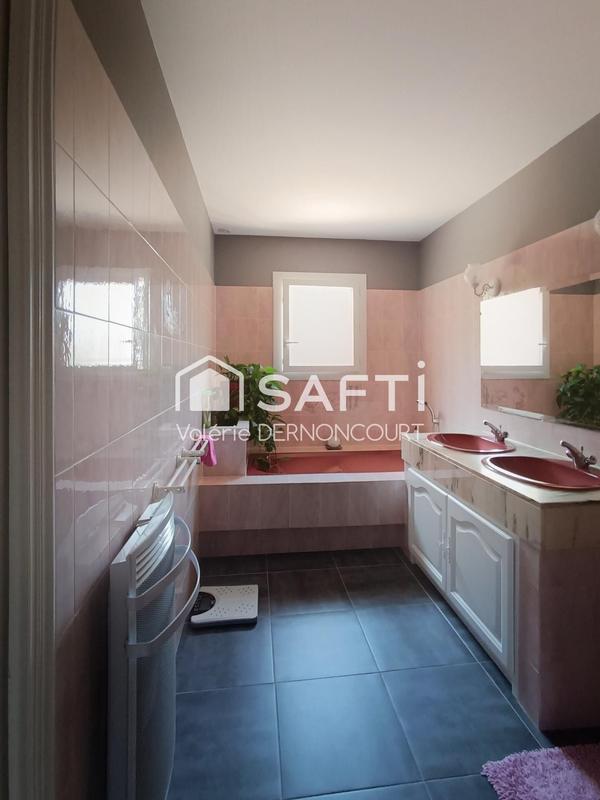 Maison - 120 m² - 5 pièces