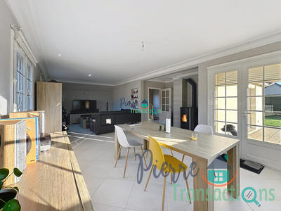 Maison - 97 m² - 5 pièces