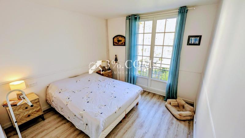 Appartement - 99 m² - 4 pièces