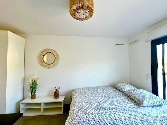 Studio - 21 m² - 1 pièce