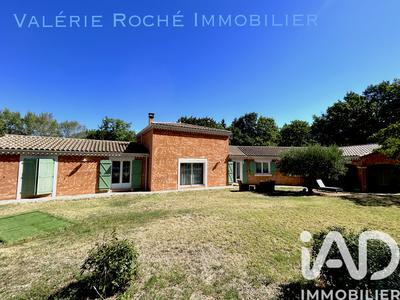 Maison - 145 m² - 6 pièces