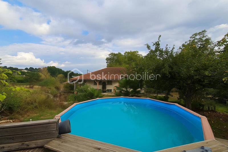 Maison - 156 m² - 4 pièces