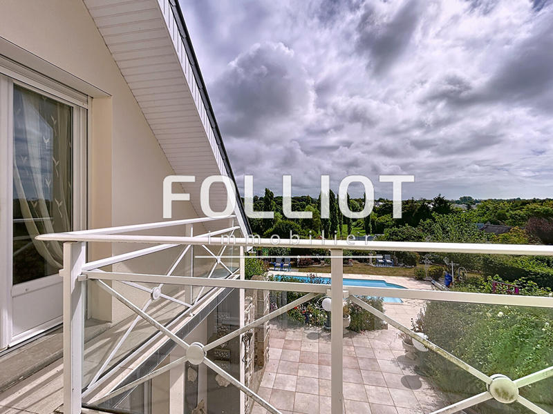 Maison - 185 m² - 5 pièces