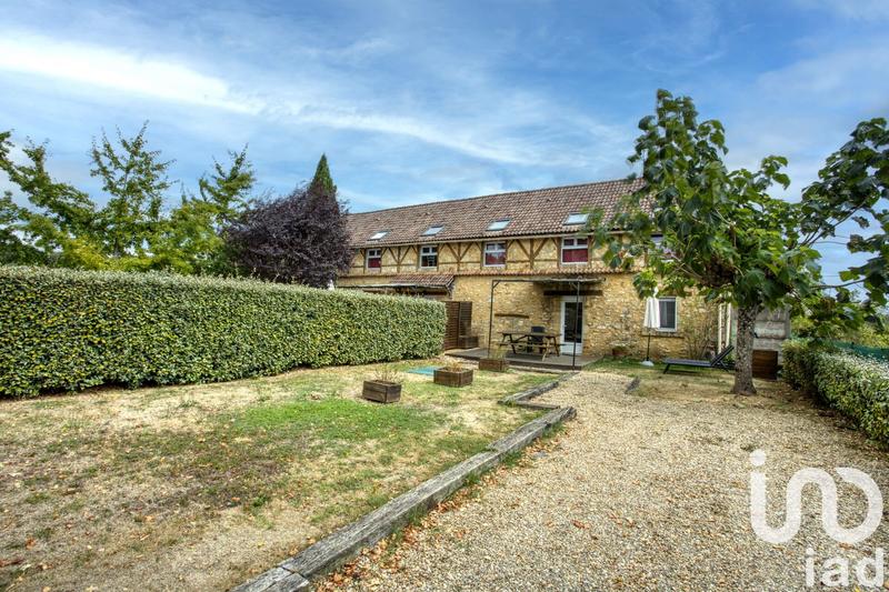 Maison - 550 m² - 20 pièces