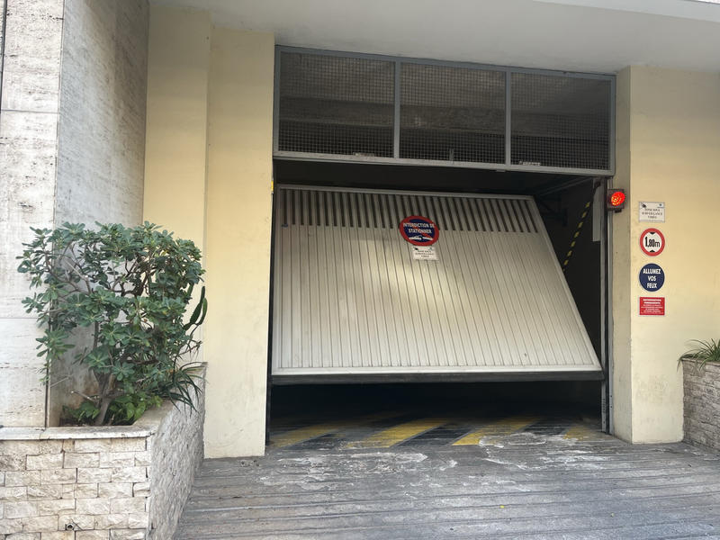 Parking / Garage - 15 m²