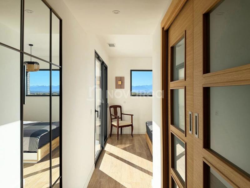 Villa - 185 m² - 7 pièces