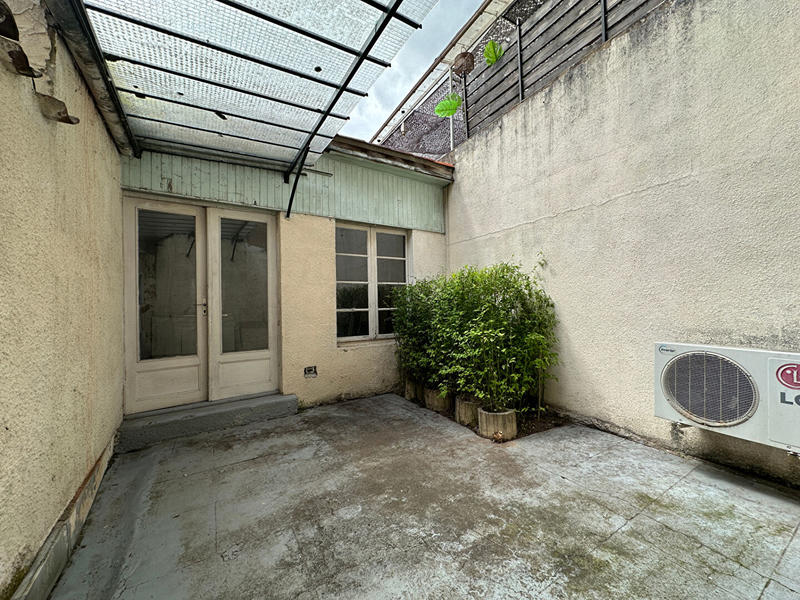 Local commercial - 51 m² - 4 pièces