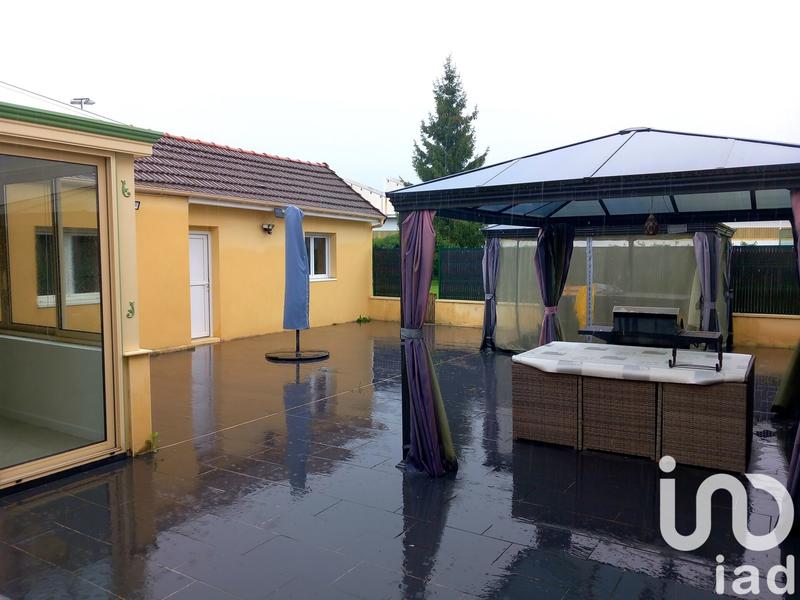 Maison - 150 m² - 8 pièces