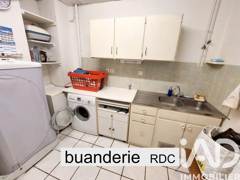 Maison - 194 m² - 14 pièces