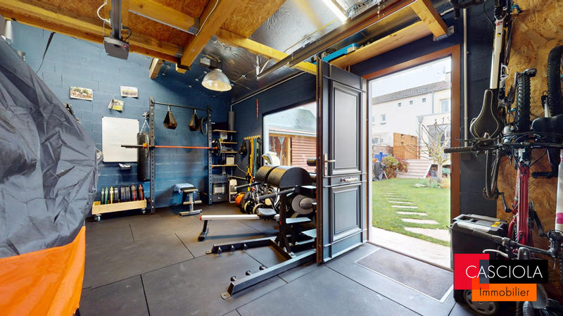 Maison - 131 m² - 6 pièces