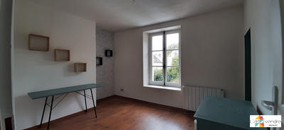 Appartement - 120 m² - 6 pièces