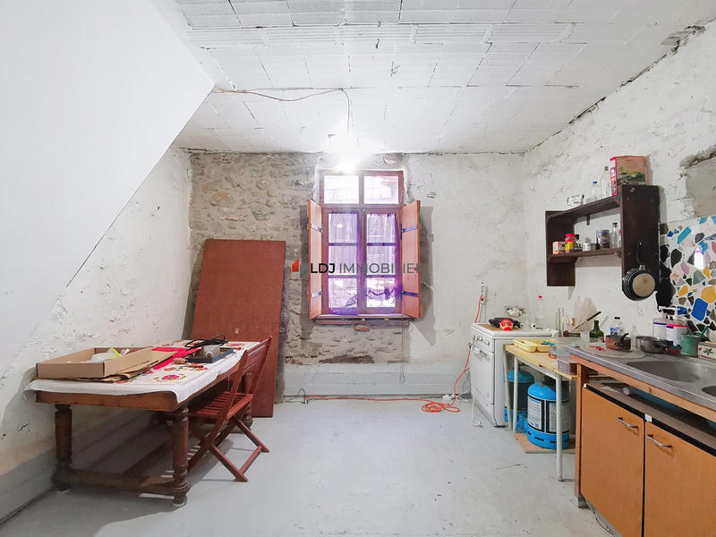 Local commercial - 147 m² - 3 pièces