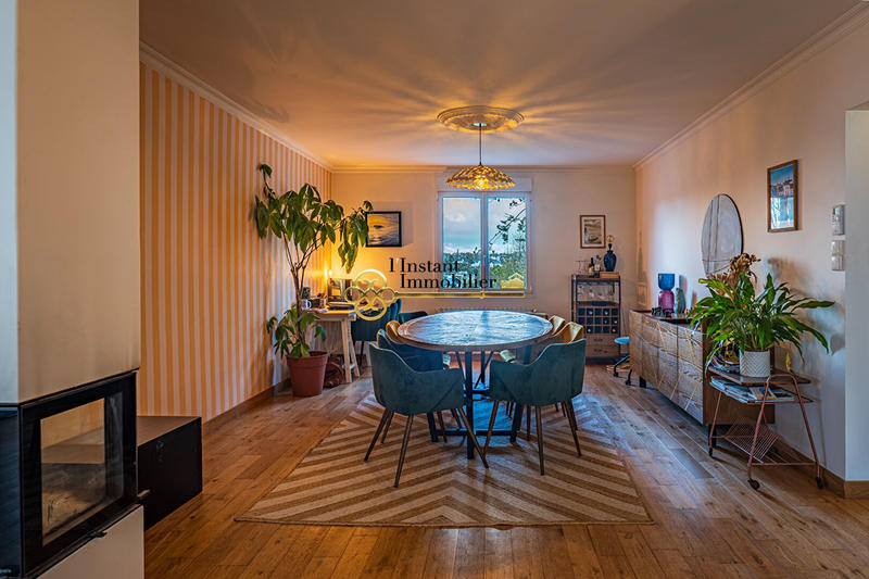 Maison - 145 m² - 6 pièces