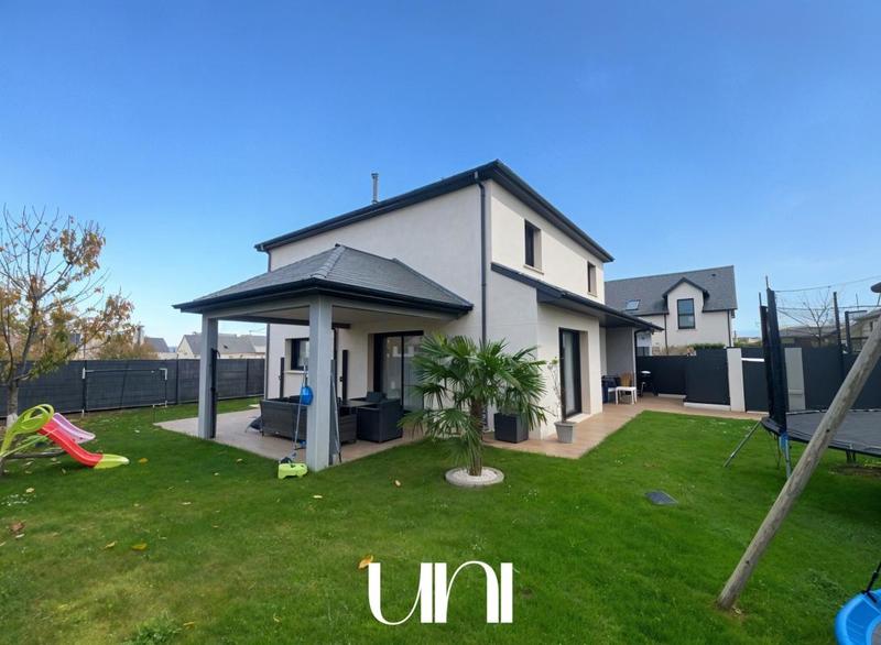 Maison - 141 m² - 5 pièces