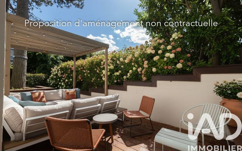 Maison - 140 m² - 5 pièces