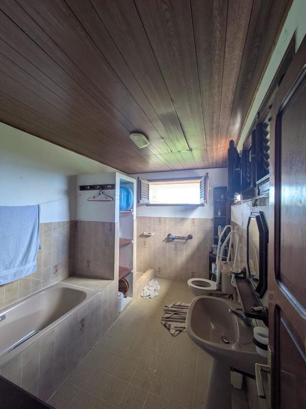 Maison - 200 m² - 6 pièces