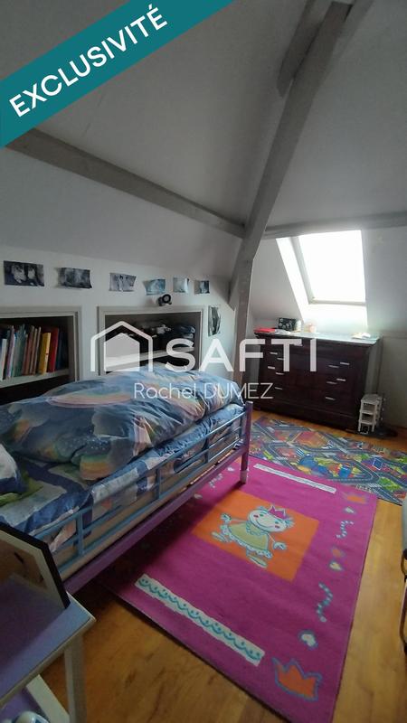 Maison - 200 m² - 9 pièces