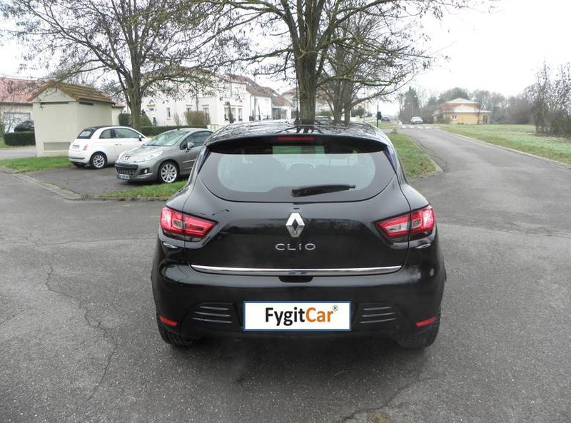 Renault Clio IV 1.2 16v 75 Ch Limited 5 portes / 4