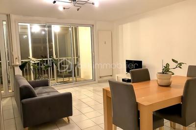 Appartement - 77 m² - 4 pièces
