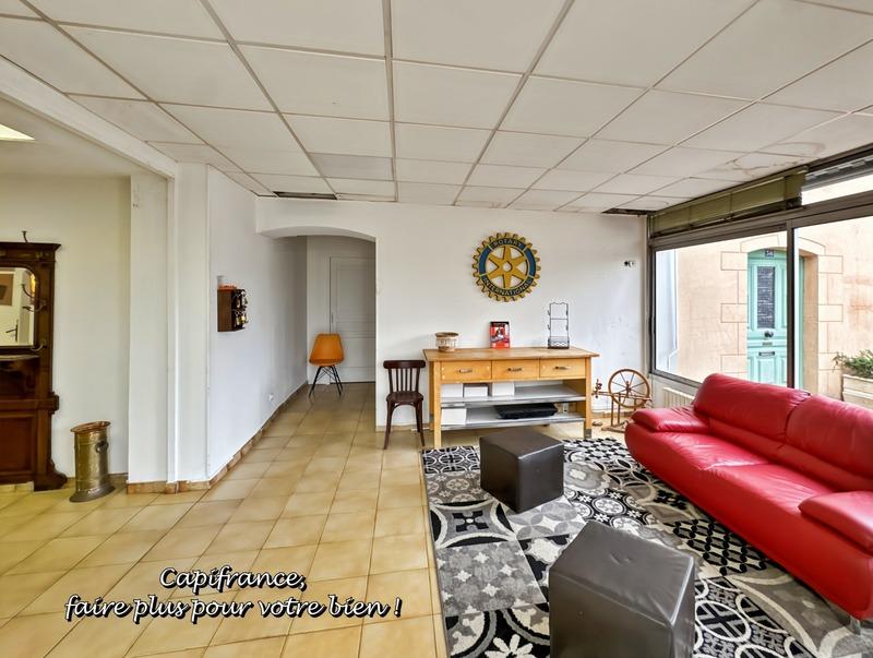 Maison - 530 m² - 13 pièces