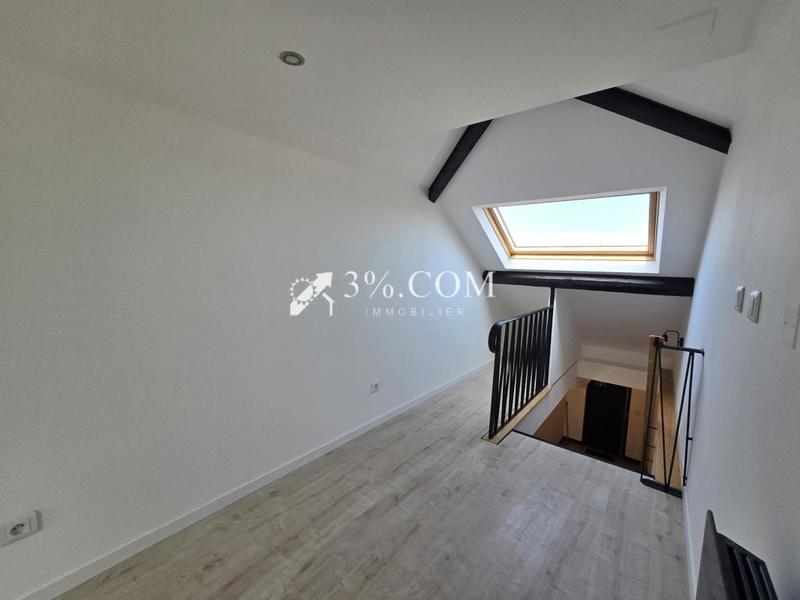 Loft - 91 m² - 2 pièces