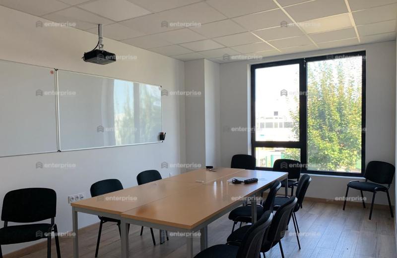 Bureau - 1 289 m²