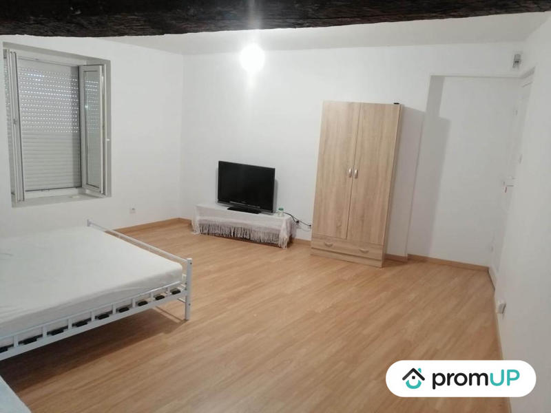 Maison - 295 m² - 9 pièces