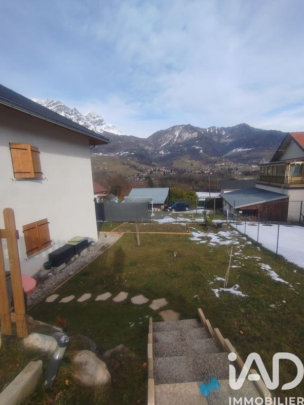 Maison - 98 m² - 4 pièces