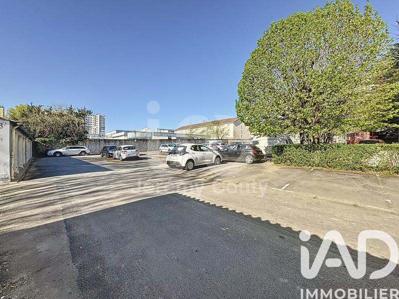 Appartement - 68 m² - 5 pièces