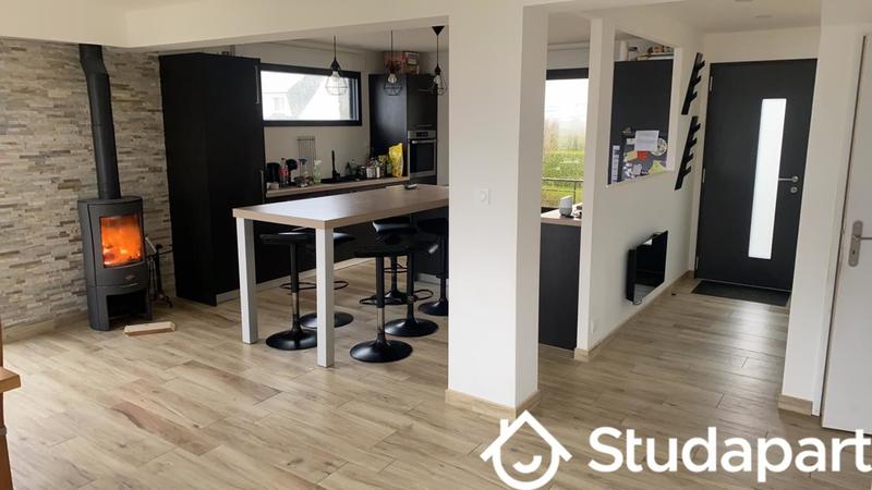 Chambre - 12 m² - 1 pièce