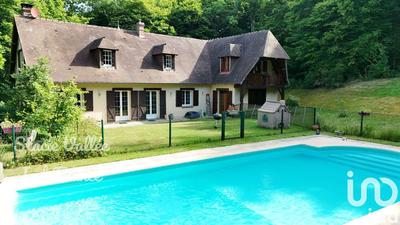 Maison - 248 m² - 9 pièces