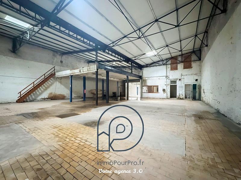 Entrepôt - 600 m²