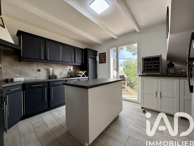 Maison - 111 m² - 5 pièces