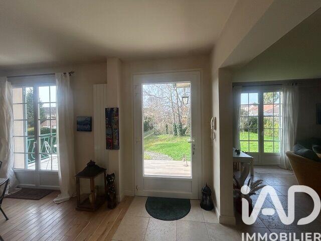 Maison - 137 m² - 5 pièces