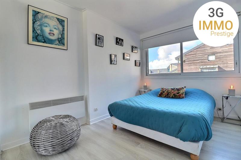 Appartement - 104 m² - 6 pièces