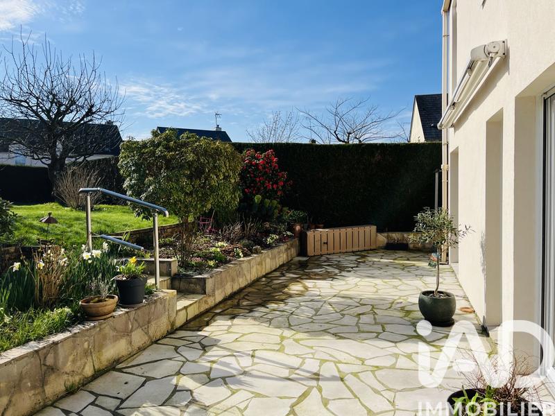 Maison - 95 m² - 5 pièces