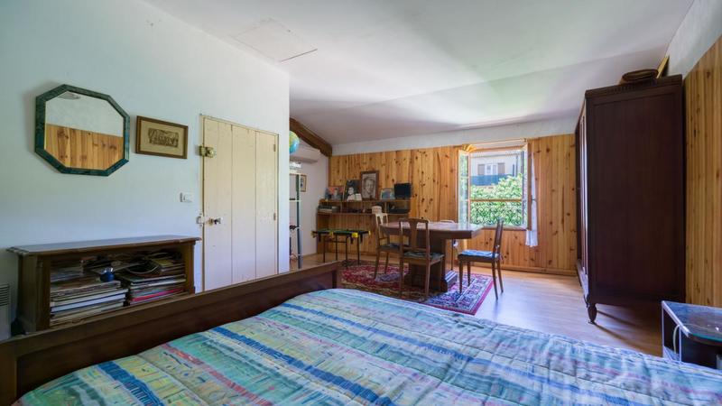 Maison - 178 m² - 7 pièces