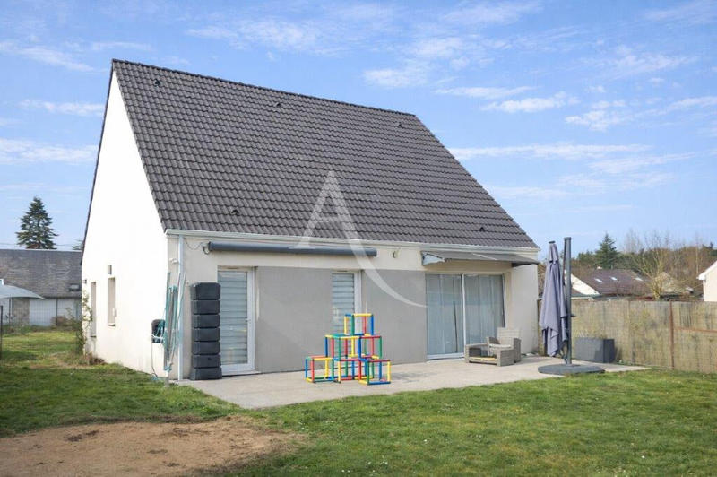 Maison - 90 m² - 4 pièces